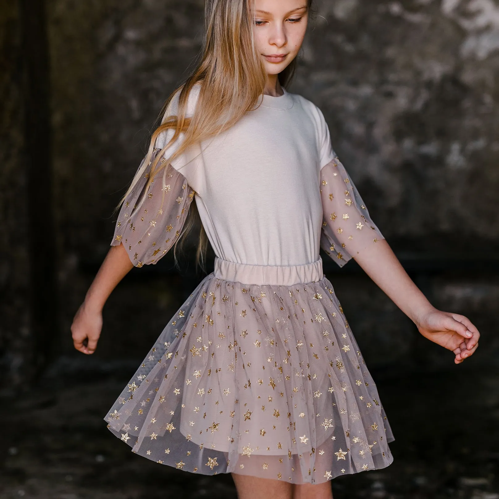 T-SHIRT DETTAGLIO TULLE CON STELLINE